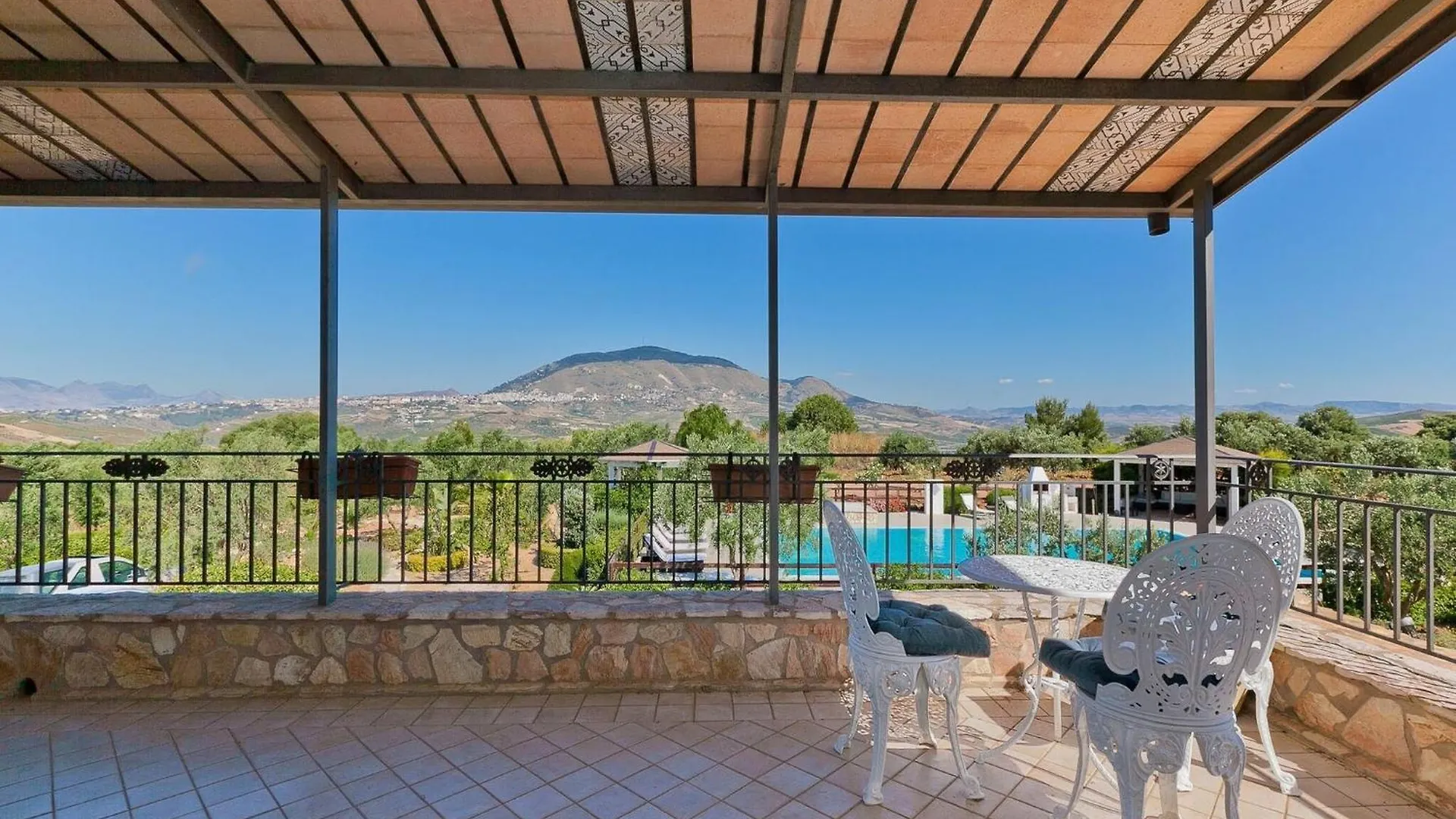 Villa With Private Pool And Many Leisure Facilities Mazara del Vallo Italië